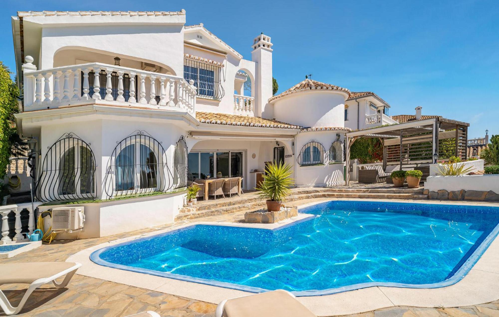 Ferienhaus Awesome In With Swimming Pool Mijas